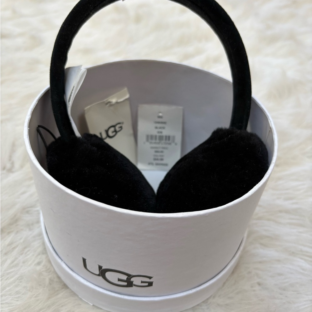 UGG Black Earmuffs